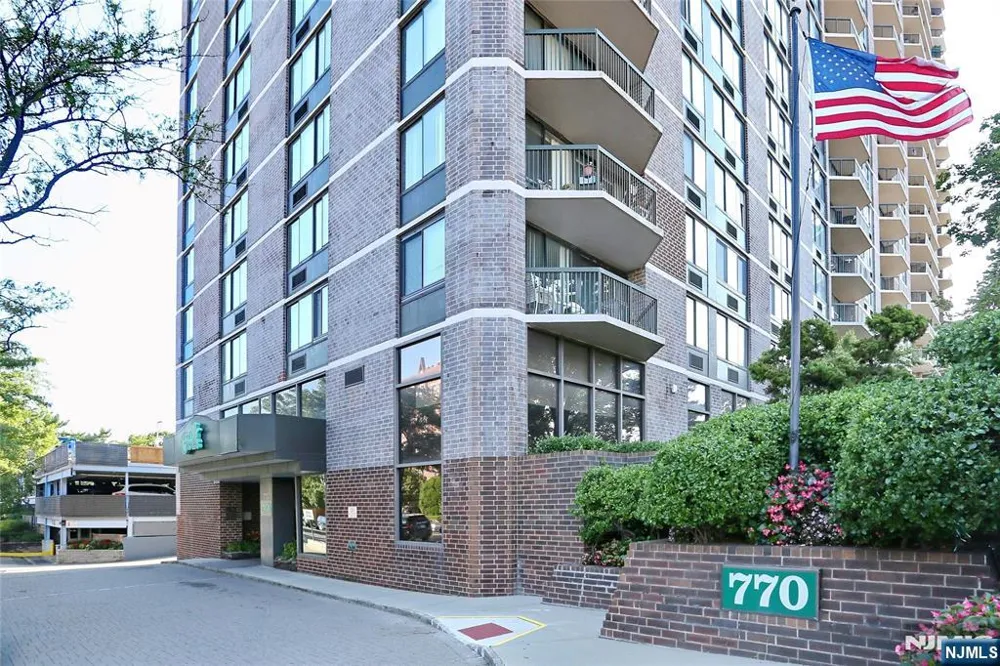 770 Anderson Avenue 5F Cliffside Park, NJ 07010