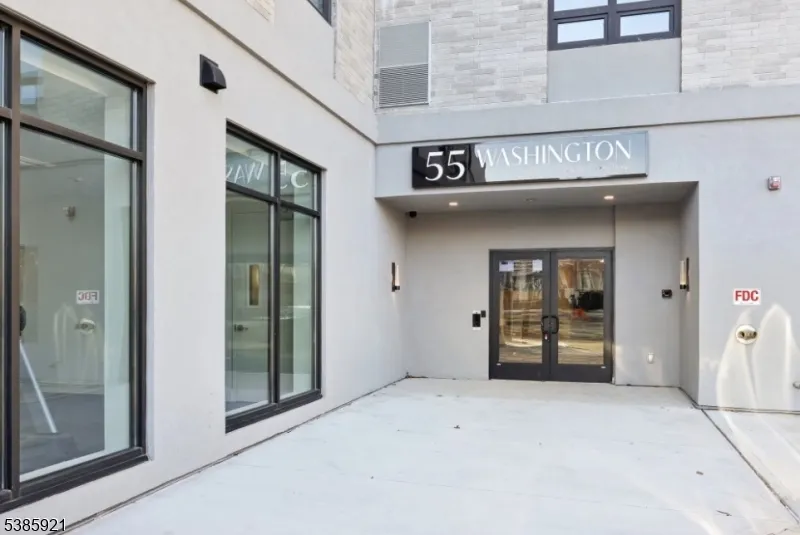 55 Washington St #9E Unit 9E East Orange City, NJ 07017