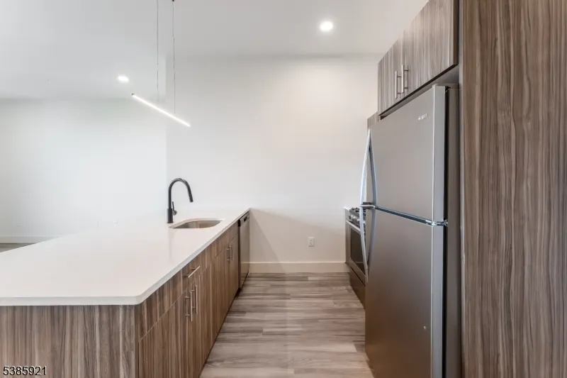 55 Washington St #9E Unit 9E East Orange City, NJ 07017