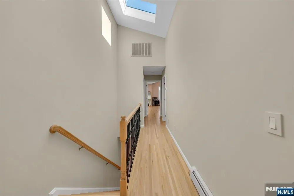 573 Kearney Cliffside Park, NJ 07010