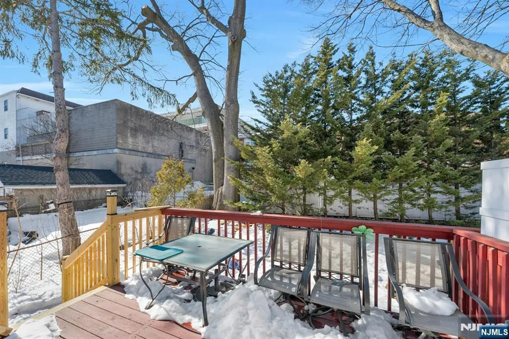 573 Kearney Cliffside Park, NJ 07010