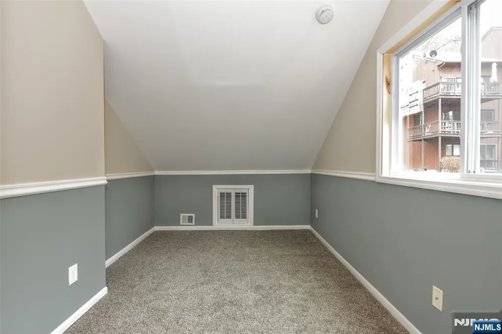 3 Davos Drive 6 Vernon, NJ 07462