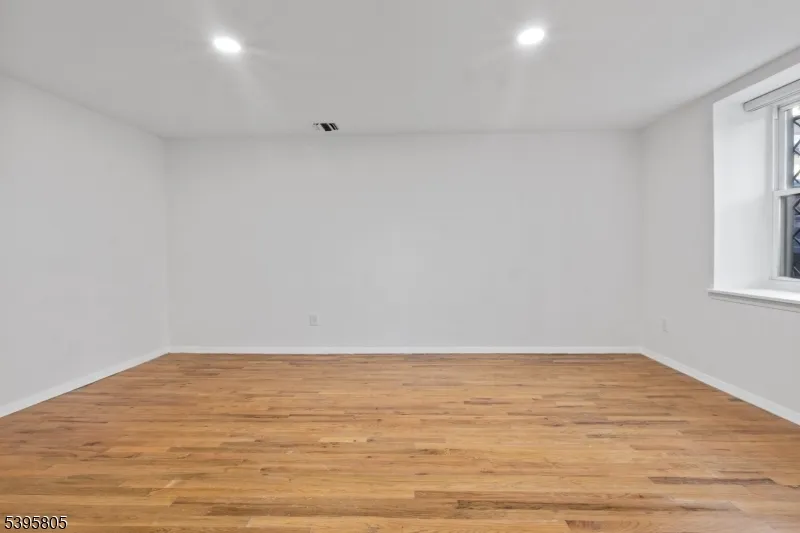 109 Grand Ave #1A Unit 1A Englewood City, NJ 07631