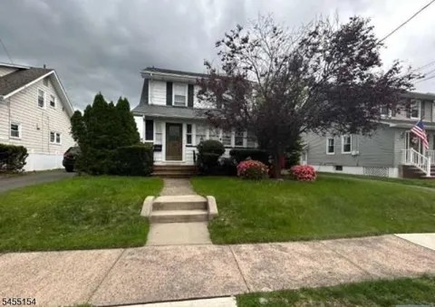 31 Bamford Ave
