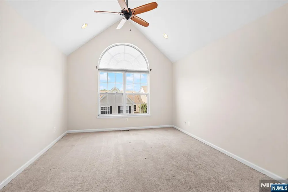 74 Mountainside Drive Pompton Lakes, NJ 07442