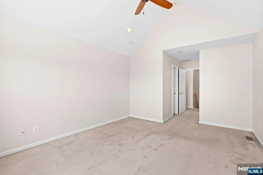 74 Mountainside Drive Pompton Lakes, NJ 07442