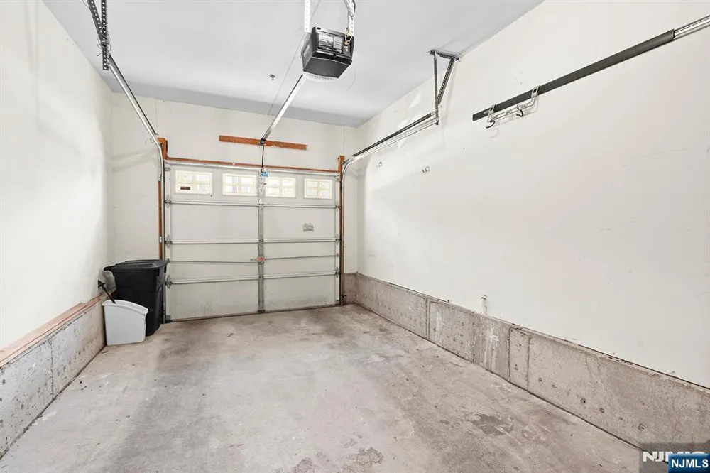 74 Mountainside Drive Pompton Lakes, NJ 07442