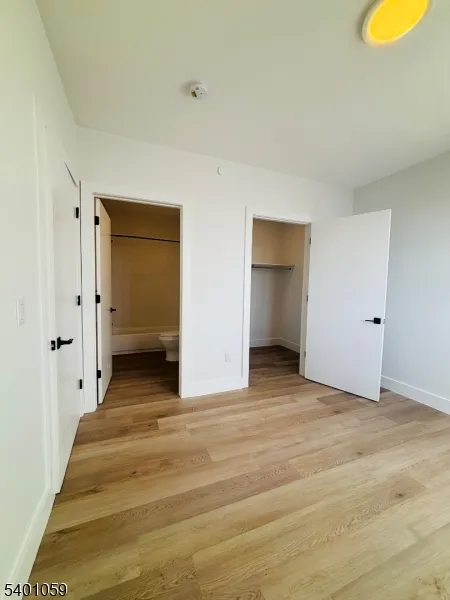 39 Madison St Newark City, NJ 07105