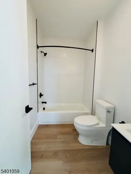 39 Madison St Newark City, NJ 07105