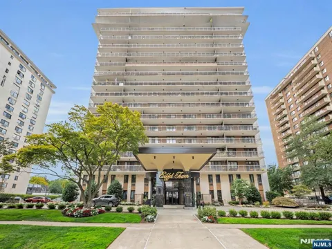 151 Prospect Avenue 16D
