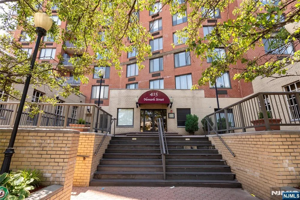 415 Newark Street 5A Hoboken, NJ 07030