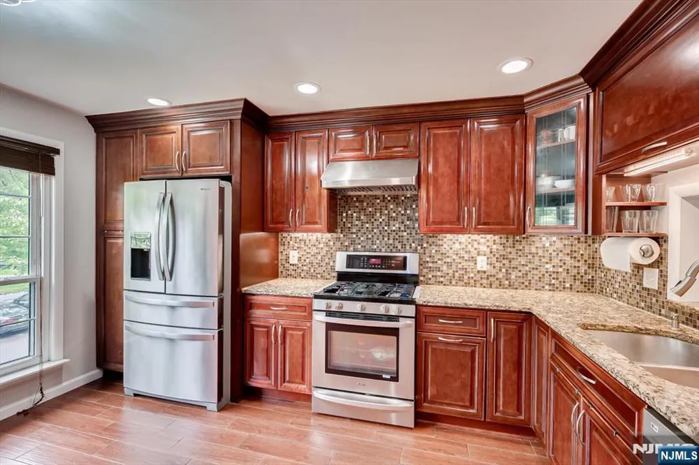 4506 Stonehedge Road 4506 Edison, NJ 08820