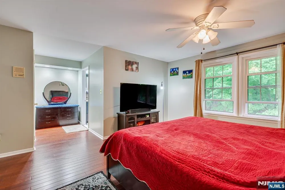 4506 Stonehedge Road 4506 Edison, NJ 08820