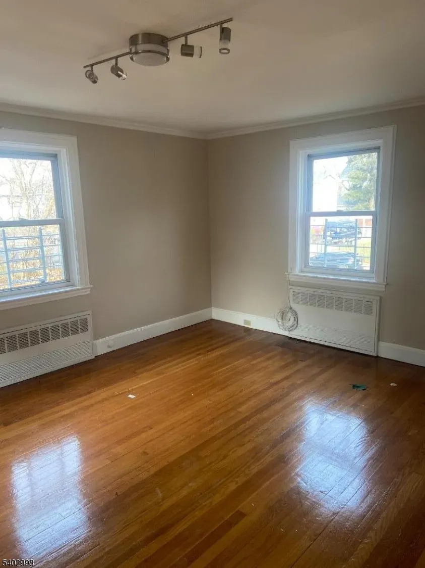 725 Elizabeth Ave #1 Unit 1 Newark City, NJ 07112