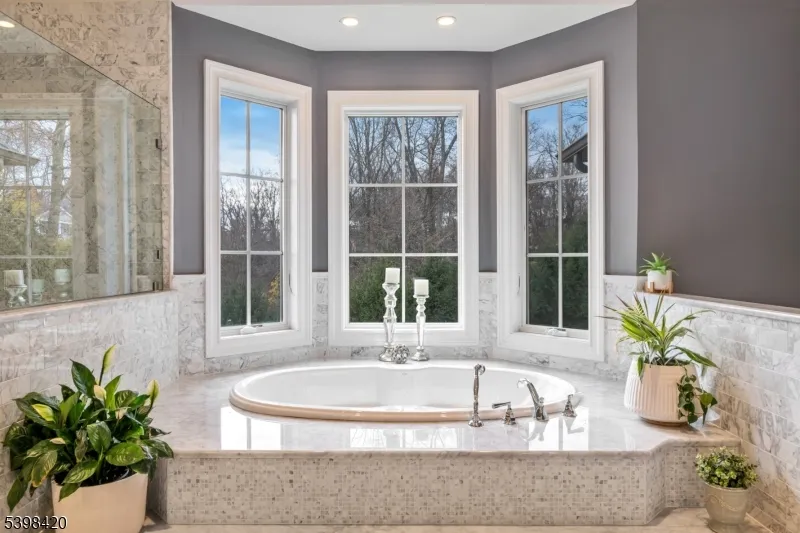 7 W Serafin Way Montville, NJ 07082