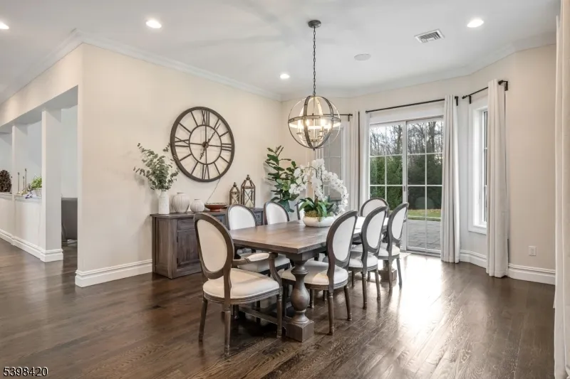 7 W Serafin Way Montville, NJ 07082