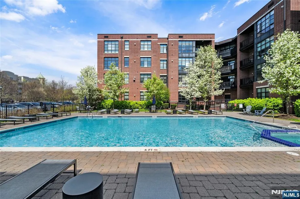 1120 Riverview Avenue 120 Englewood, NJ 07631