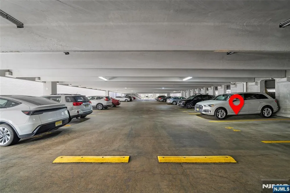 1120 Riverview Avenue 120 Englewood, NJ 07631