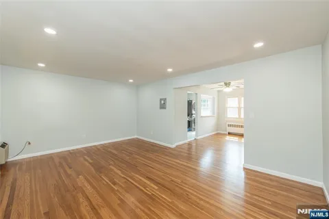 32 Wedgewood Drive 48