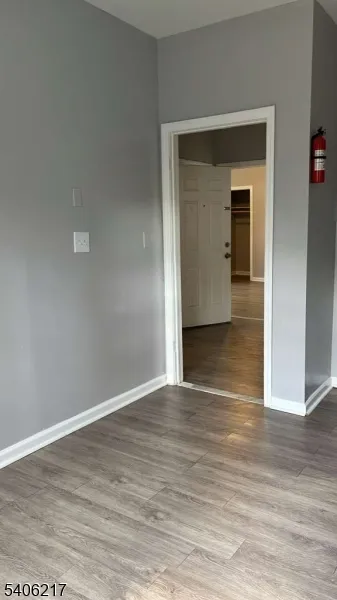 87 Schuyler Ave #1 Unit 1