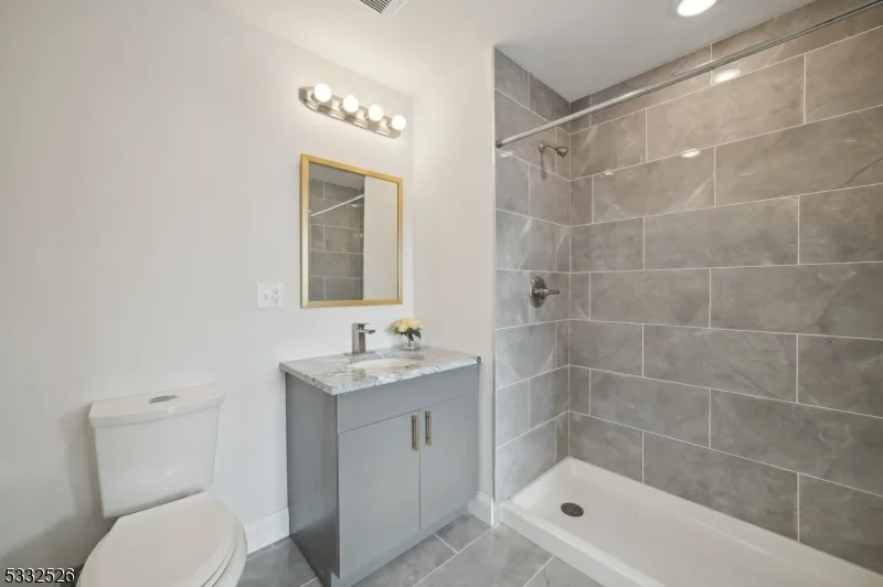45 S Grove St #232 Unit 232 East Orange City, NJ 07018