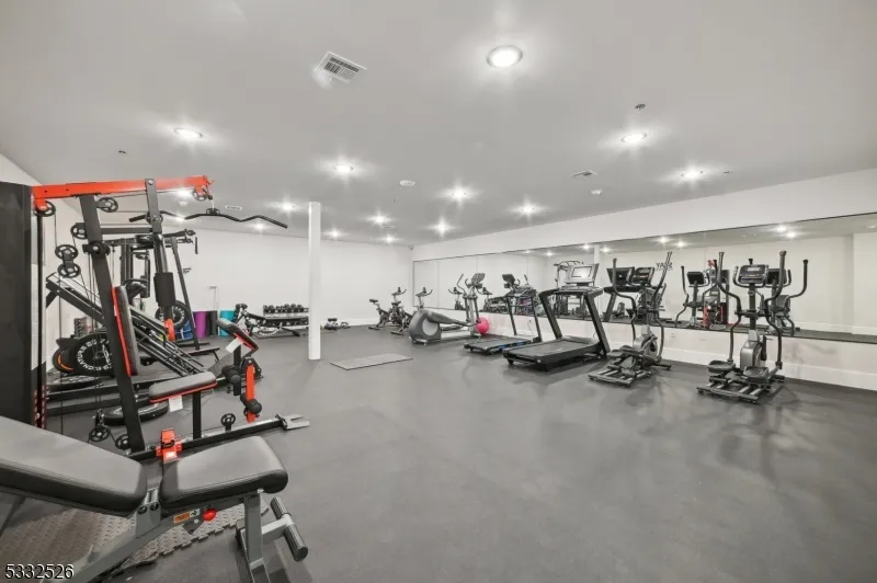 45 S Grove St #232 Unit 232 East Orange City, NJ 07018