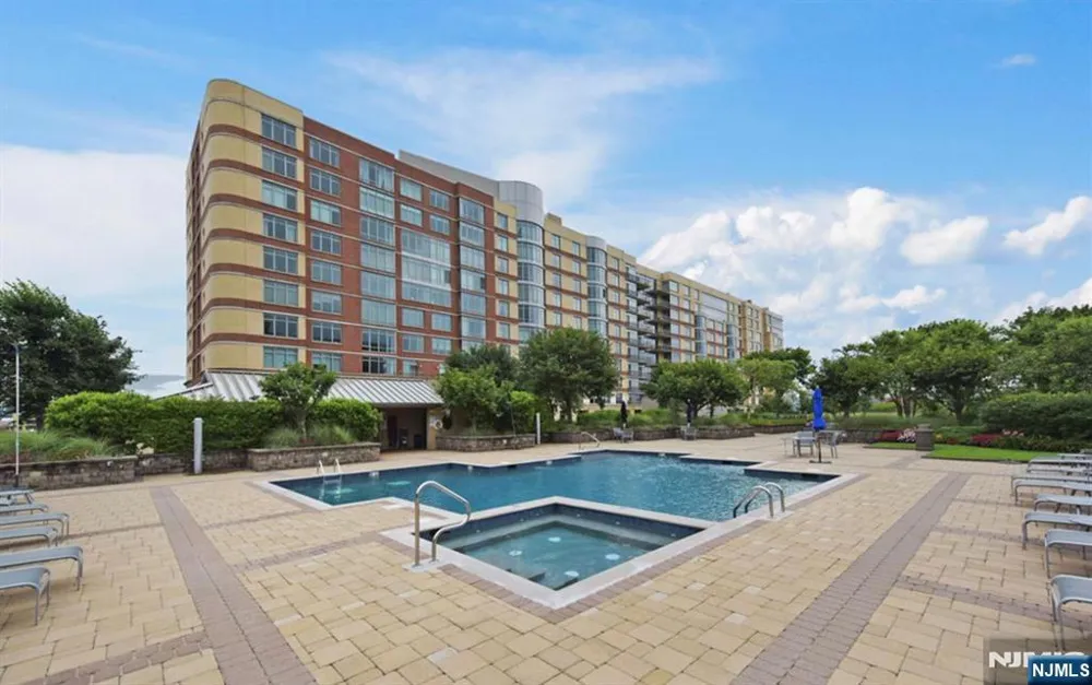 8100 River Road 905 North Bergen, NJ 07047