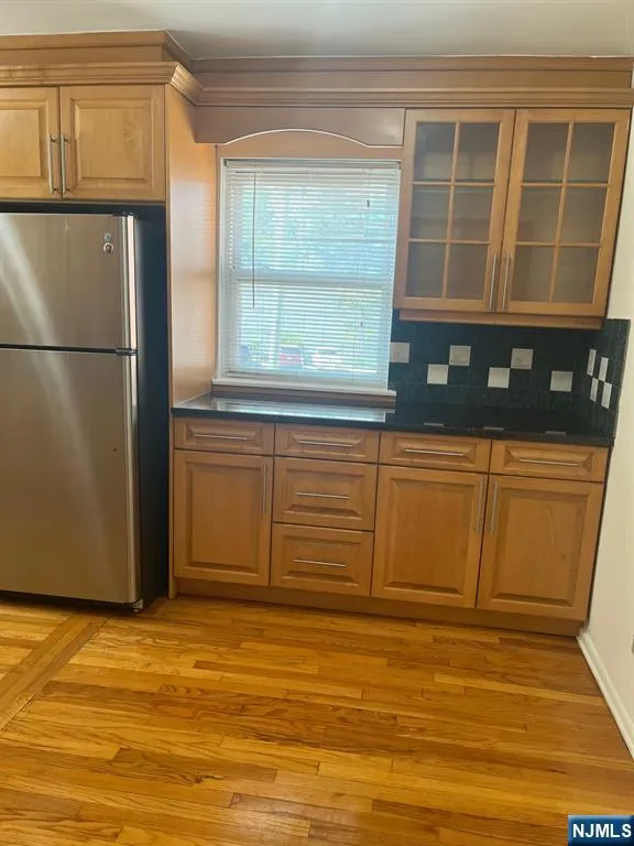 300 E Homestead Avenue B 8 Palisades Park, NJ 07650
