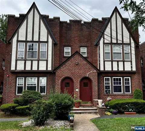 437 Stockton Place 3