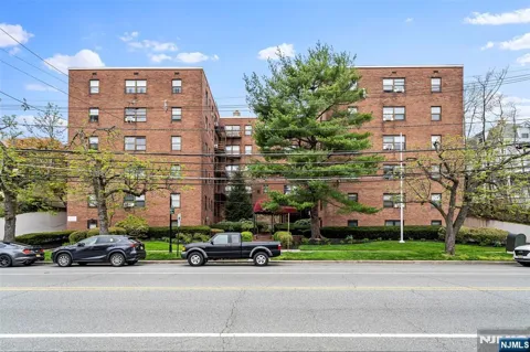 130 Orient Way 4F