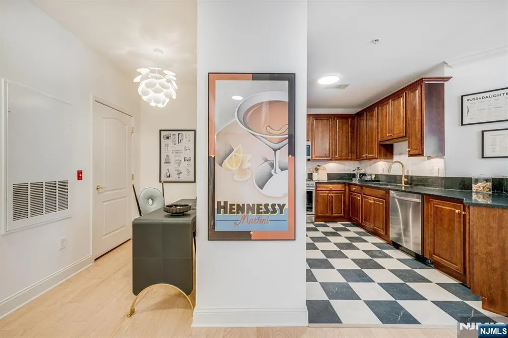7312 Coventry Court Riverdaleugh, NJ 07457