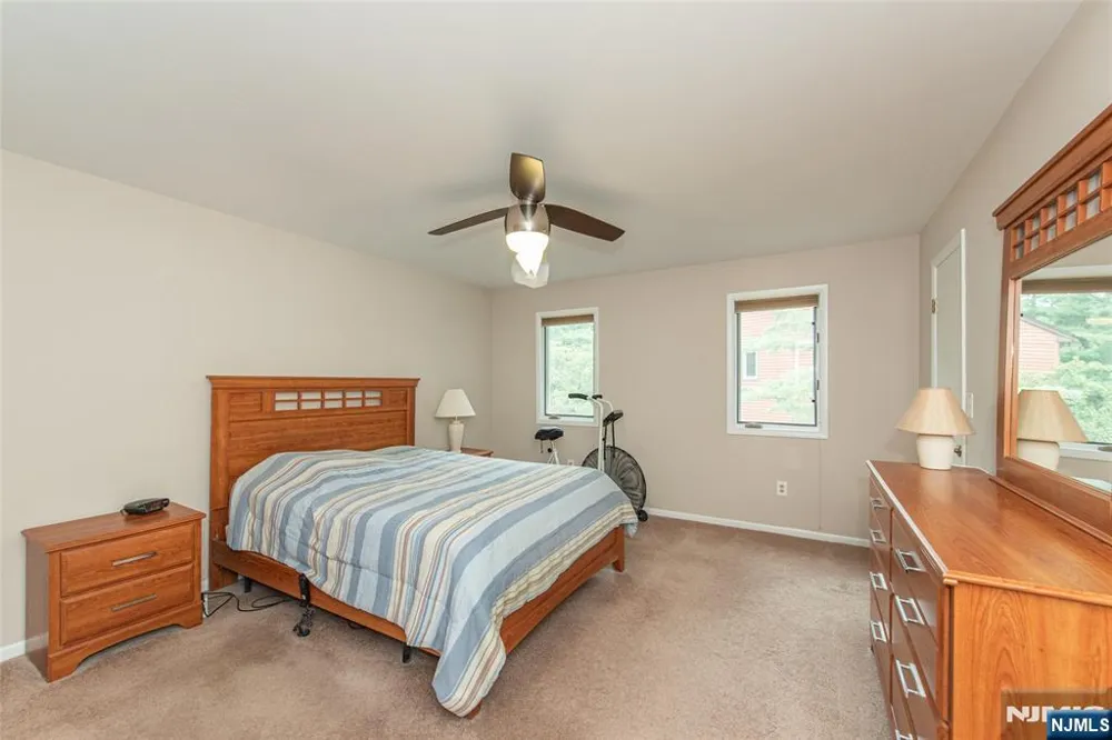 45 Sampson Street 11 Saddle Brook, NJ 07663