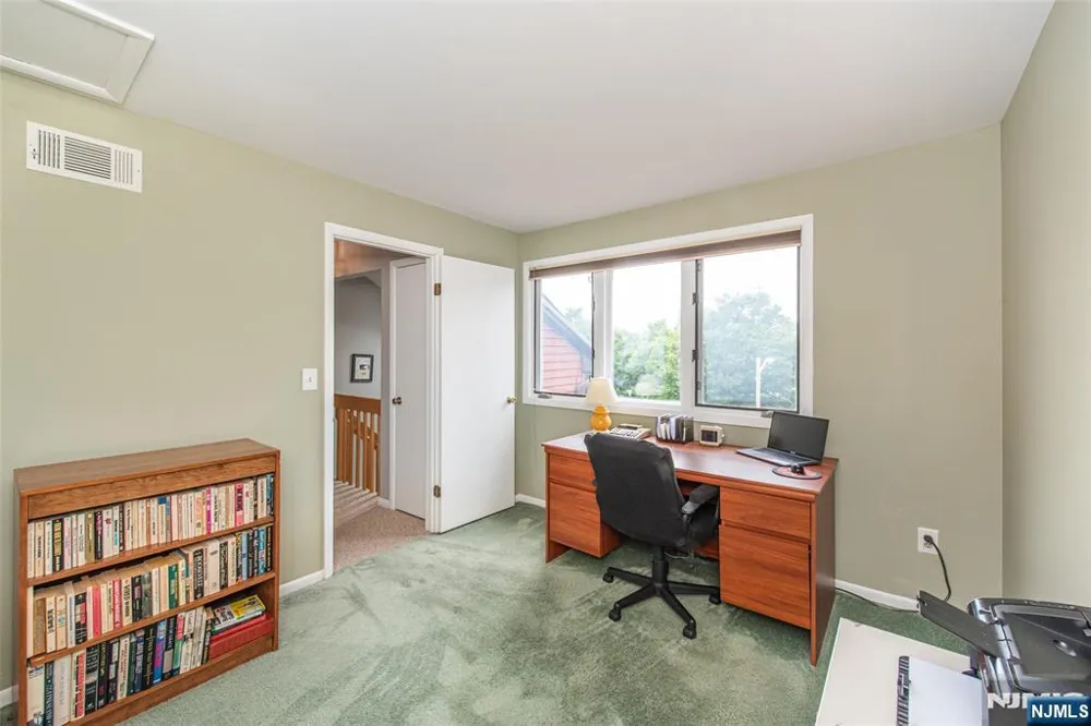 45 Sampson Street 11 Saddle Brook, NJ 07663