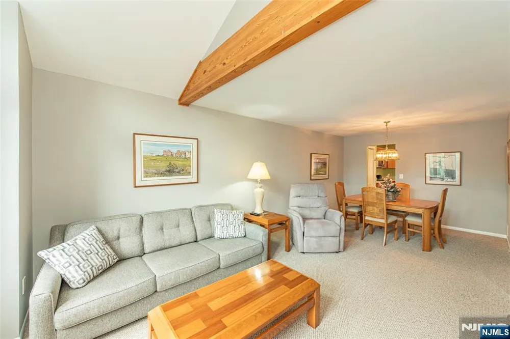 45 Sampson Street 11 Saddle Brook, NJ 07663