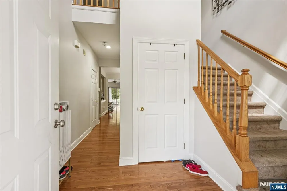 209 Raymound Boulevard Par-Troy Hills, NJ 07054