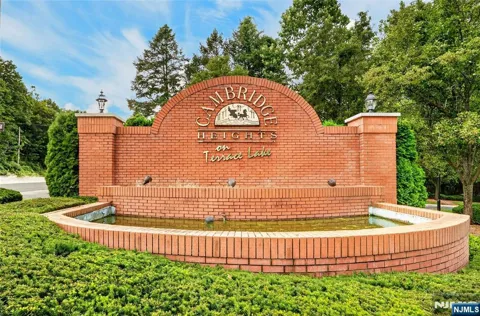 486 Cambridge Drive