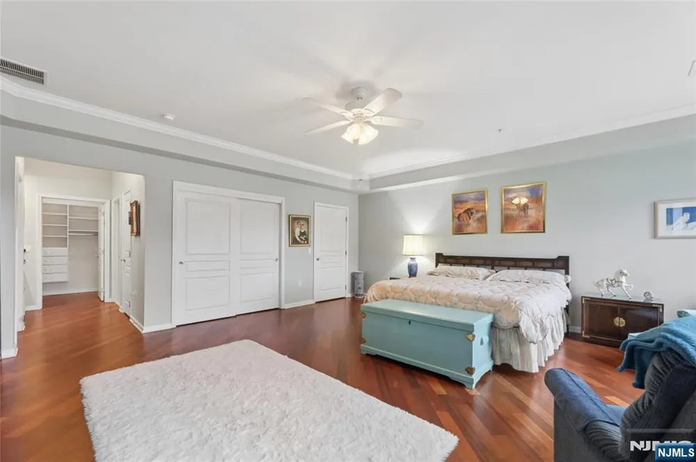 7118 Warrens Way Wanaque, NJ 07465