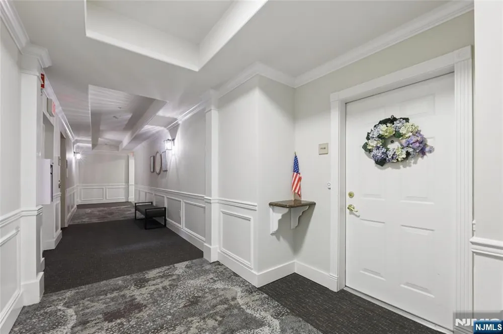 7118 Warrens Way Wanaque, NJ 07465