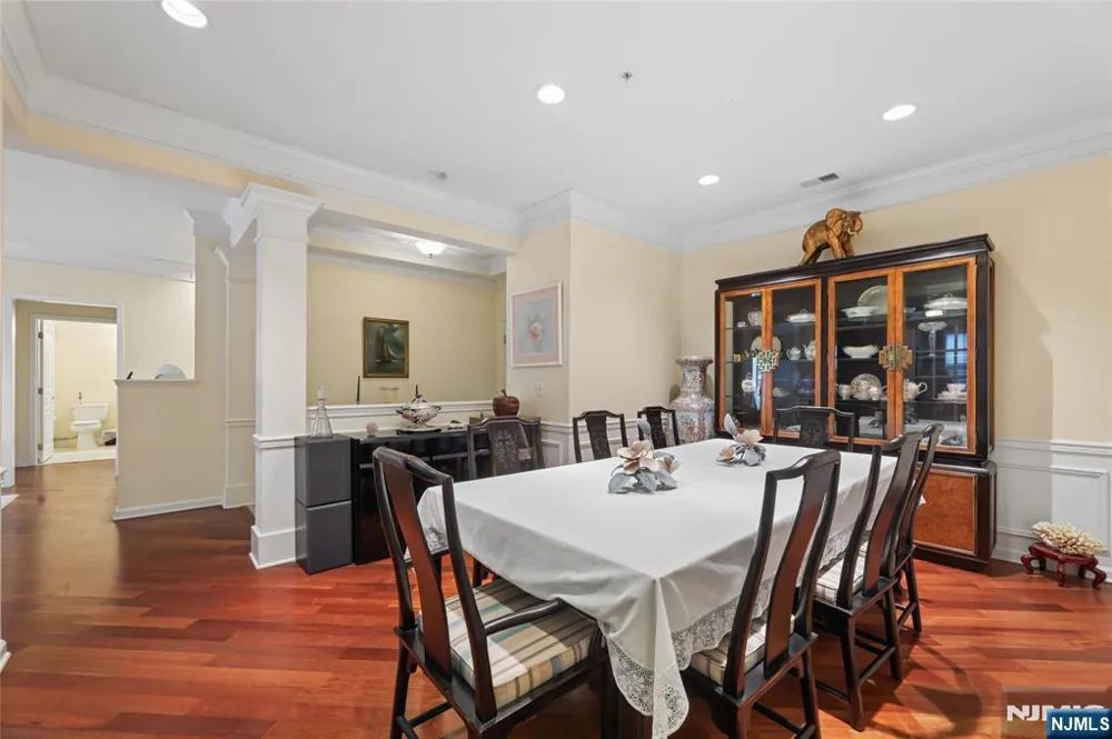 7118 Warrens Way Wanaque, NJ 07465