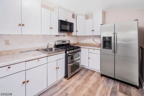 77 Swartswood Rd #1a Unit 1a
