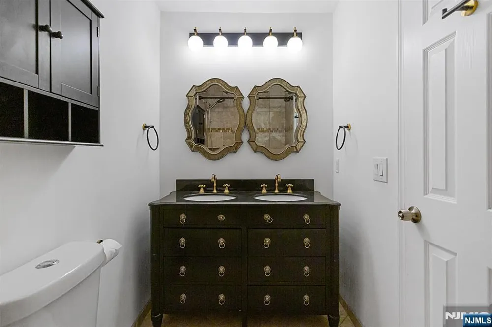 25 River Road B11 Nutley, NJ 07110