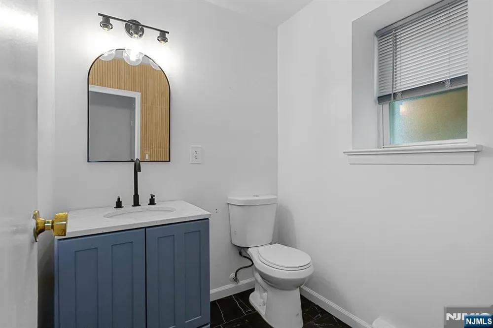 25 River Road B11 Nutley, NJ 07110