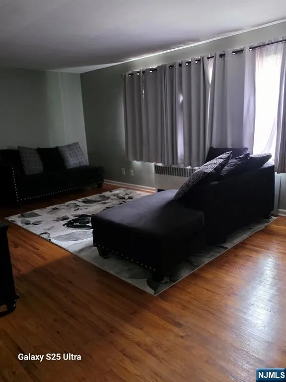 4 Gainesborough Terrace 1B River Edge, NJ 07661