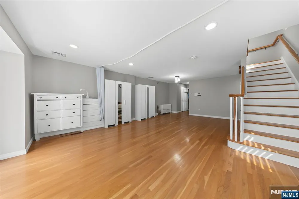 234 5th Street Fairview, NJ 07022