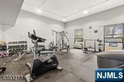 170 Lafayette Avenue 3H Passaic, NJ 07055