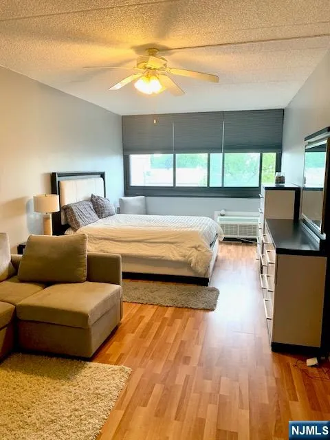 170 Lafayette Avenue 3H Passaic, NJ 07055