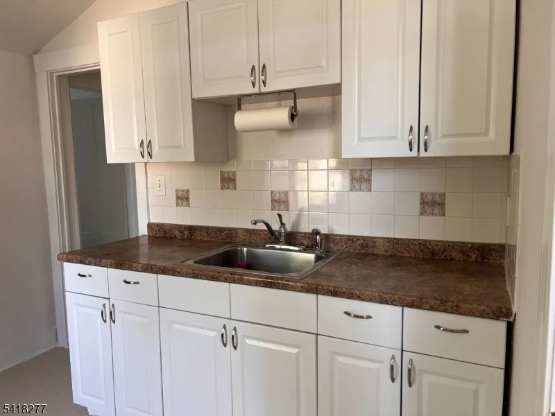 117 Ridgedale Ave Hanover, NJ 07927