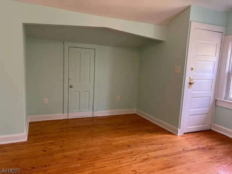 117 Ridgedale Ave Hanover, NJ 07927