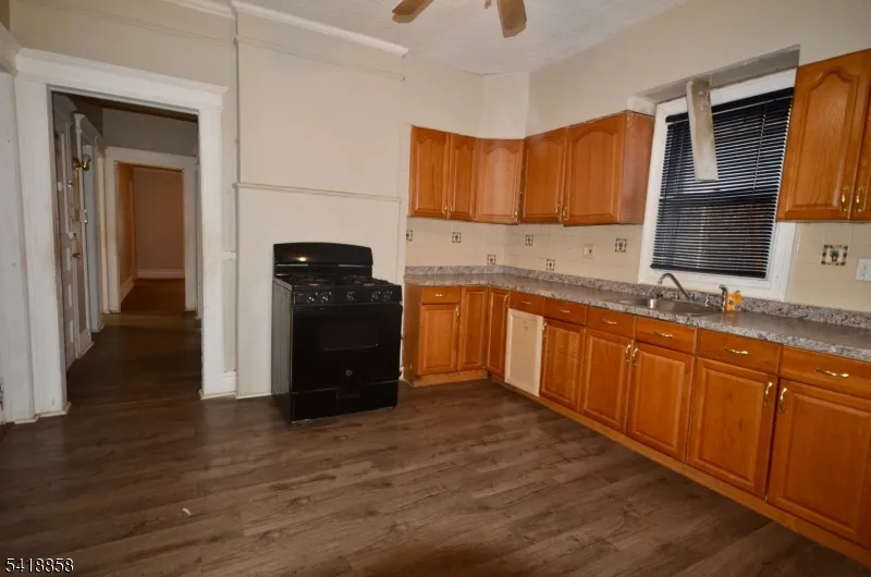 899 S 18Th St #1 Unit 1 Newark City, NJ 07108