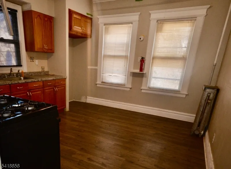 899 S 18Th St #1 Unit 1 Newark City, NJ 07108